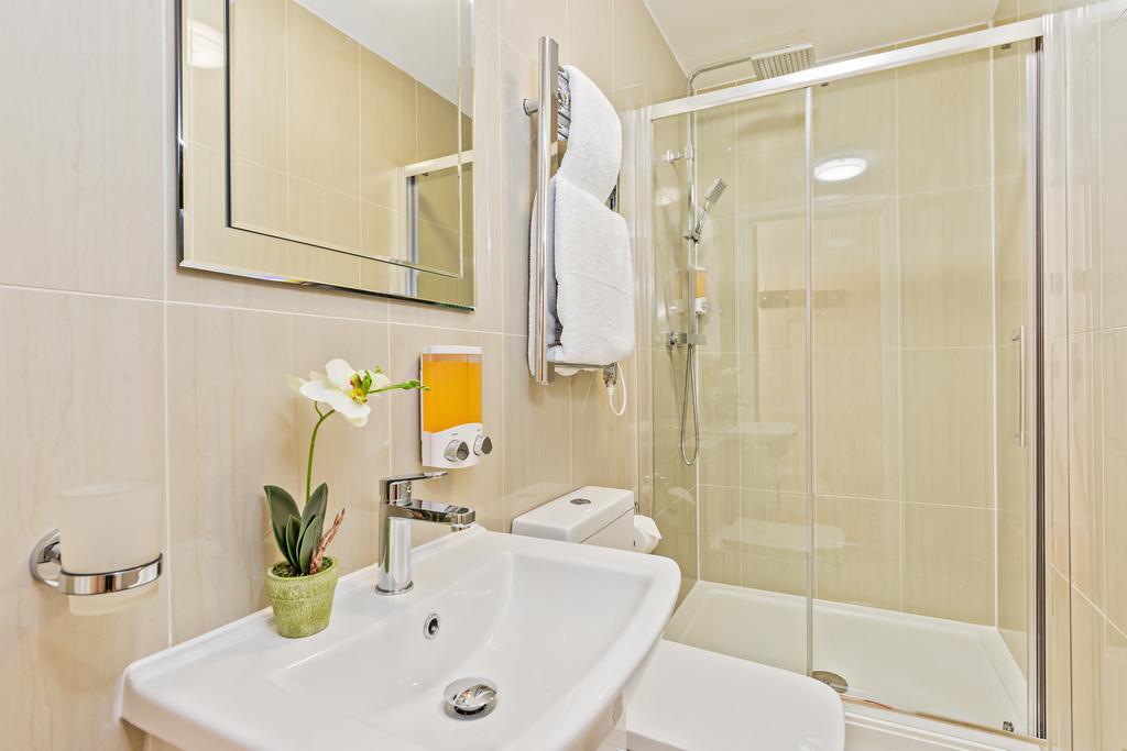 Metro Service Apartments Bedford Dış mekan fotoğraf